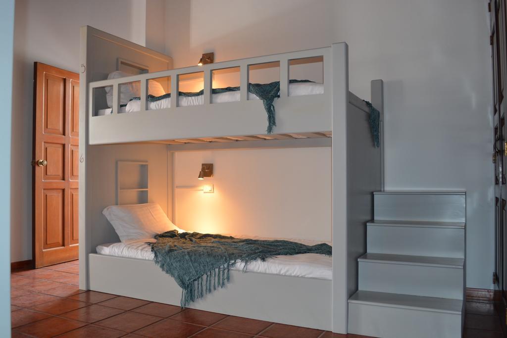 Luna Maya Hostel & Wellness 危地马拉安地瓜 外观 照片