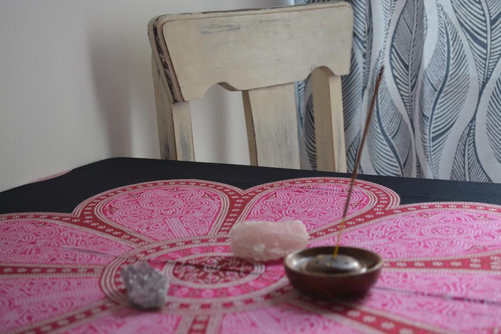 Luna Maya Hostel & Wellness 危地马拉安地瓜 外观 照片