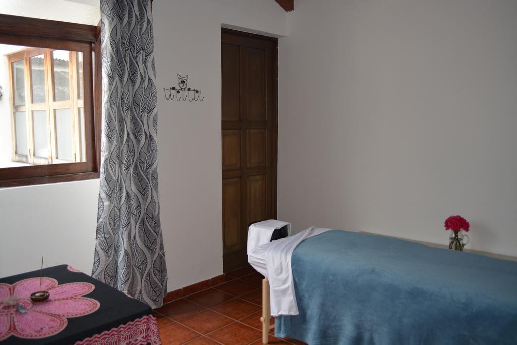 Luna Maya Hostel & Wellness 危地马拉安地瓜 外观 照片