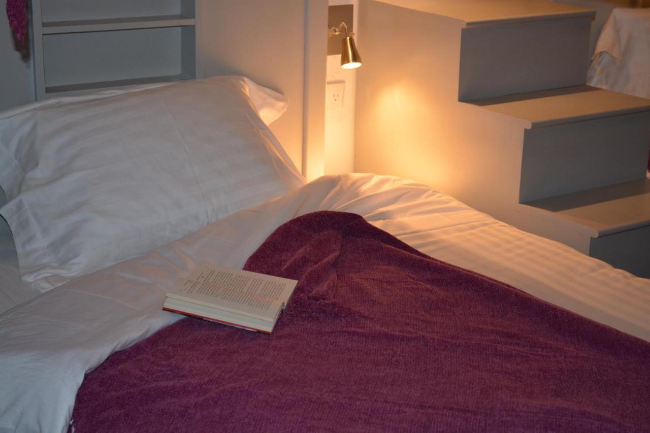 Luna Maya Hostel & Wellness 危地马拉安地瓜 外观 照片